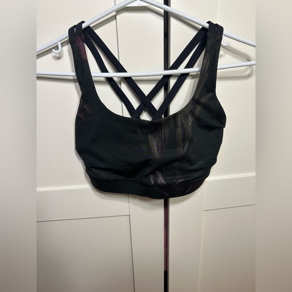 Lululemon Energy Bra size 4 - Picture 6 of 7